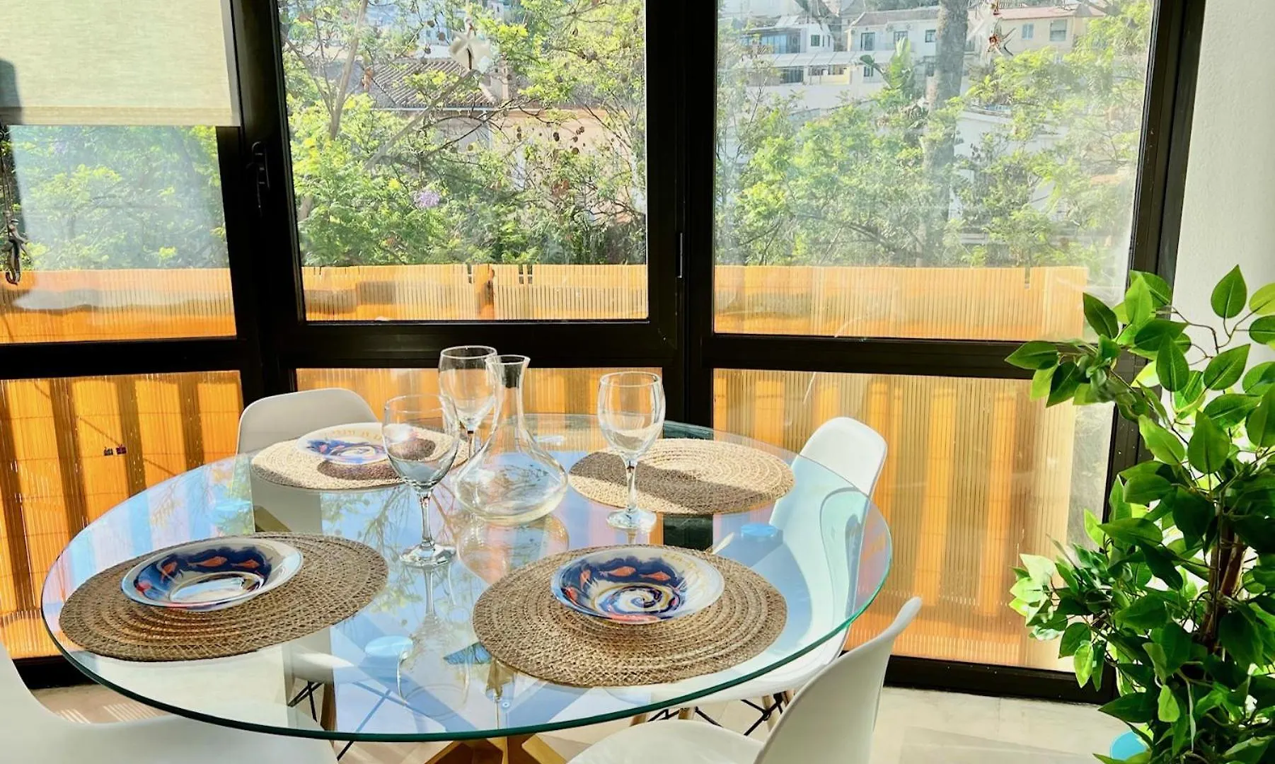 아파트 Pedregal Beach Suite말라가